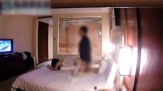 91风月老司机(夯先生)-番号008高就酒店干性感白嫩的国标舞老师练过舞蹈就是不一样身材匀称叫起床来也不一样上部