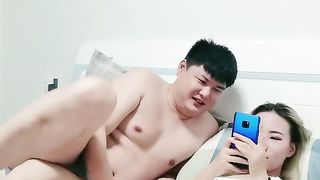 【69堂精品】小妹新婚没多久让小哥爱不释手各种体位爆草