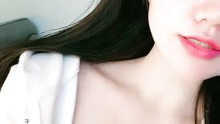 【69堂精品】气质长发妹子居家卫生间全裸自慰模粉红逼逼