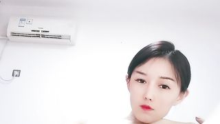 【69堂精品】性感空姐小黄瓜尽根没入插入骚逼抽插01