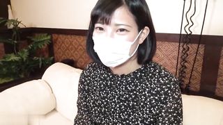 【69堂精品】有男友说着关西腔的清楚系调理师（22）在浴室与床上做爱01