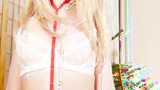 圣诞影片第一弹被哥哥大屌慢慢深插疼的呻吟尖叫