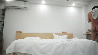 大圈外围24岁安徽小姐姐大长腿肤白貌美温柔配合