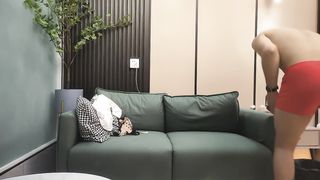 极品清纯少女3000一炮坚挺美乳沙发后入高潮迭起