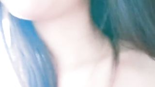 高颜值可爱新人大眼萌妹子模特身材童颜巨乳