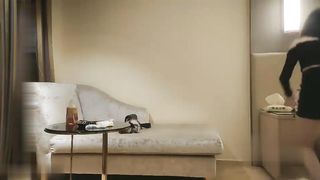 【69堂精品视频】外围妹子黑衣短裤沙发舌吻调情舔屌口交侧入