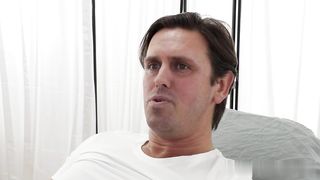 【69堂免费视频】性感大奶玩弄大鸡巴被多人后入打桩刺激