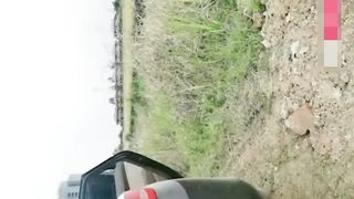 【69堂免费视频】风韵犹存的气质淑女骚妈和儿子驱车户外啪啪