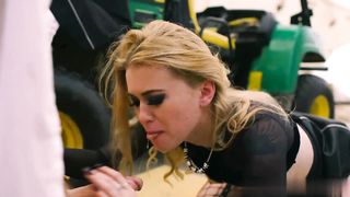 【69堂免费视频】卢克·哈迪希望她的屁股和阴户得到流水