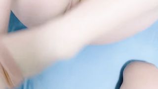 【69堂免费视频】童颜巨乳肉肉萌妹！网袜大肥臀！深喉插嘴操逼