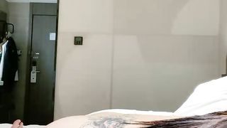 【69堂免费视频】因老公每天加班到深夜！欲望人妻竟然和前任偷情