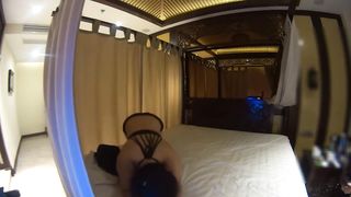 【69堂免费视频】古典主题房约了以为身材丰腴的性爱女郎