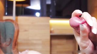 【69堂免费视频】老板包养的女人就是懂事