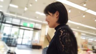 【69堂免费视频】为了保护我的儿子和丈夫，我今天要进行两洞和解……一个真正的素人妻子，因为想到了自己有戴绿帽子癖的丈夫而未经允许来和解