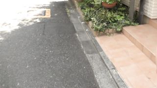 【69堂免费视频】当我和我的青梅竹马的朋友一起去练习时，我开始在色情行业做性玩偶，我无法假装没有反应，也无法抗拒泄漏出来的呻吟声，所以我狠狠地干了她