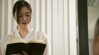 【69堂免费视频】密室接吻口水混总裁房