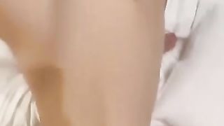 【69堂免费视频】【撸管必备】极品吊钟型大奶荡秋千，和男友浴室打炮