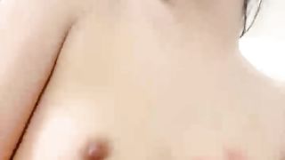 【69堂免费视频】埋头吃大屌口活棒，大屌慢慢插入好紧好热