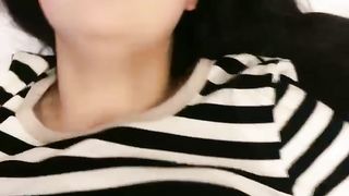 【69堂免费视频】新人下海美女！酒店开房操逼！半脱下内裤摸穴