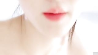 【69堂免费视频】深喉口交表情好骚让小哥舔逼，激情上位浪荡骚表情各种草