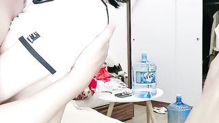 【69堂免费视频】草着姐姐亲妹妹小嘴，揉奶抠逼放肆抽插，姐妹花换着草精彩刺激