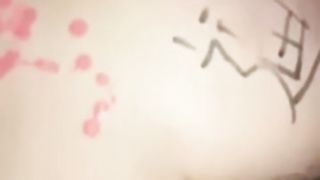 【69堂免费视频】大一双马尾学生妹超级反差，爸爸的小母狗被狠狠调教喝尿