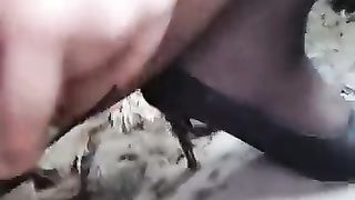 【69堂免费视频】爆乳女神【果如CC】高价定制户外茄子插入，高潮喷水，这是个奇葩