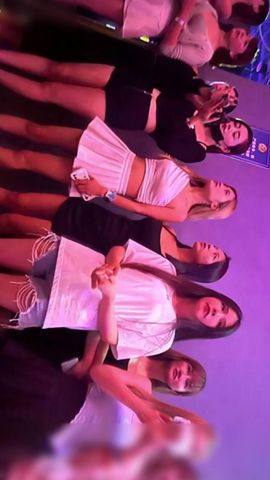 【69堂免费视频】舞厅内抠逼摸屌摩擦穿着清凉的美女好多