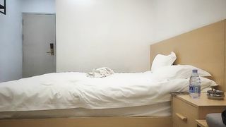 【69堂免费视频】极品小少妇 诱人大白兔 肤白貌美风骚尤物 超清画质设备偷拍