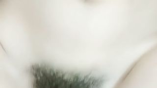 【69堂免费视频】走在路上吸引眼球，撒尿，啪啪，乳交，全程记录