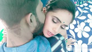 【69堂免费视频】大奶淫娃穿着睡衣被男友爆操