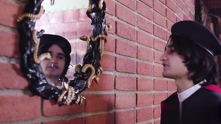 【69堂免费视频】小姨子刚被我喷射老婆就醒了