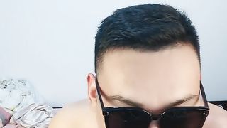 【69堂免费视频】今日推荐烈焰红唇完美颜值甜美小姐姐3P淫乱