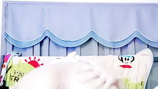 【69堂免费视频】被大鸡巴小哥征服的纹身少妇，全程露脸让小哥吃奶玩逼