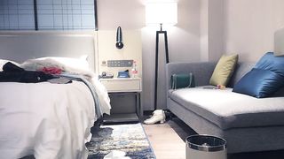 【69堂免费视频】极品女神，苗条小姐姐模特身材，妩媚眼神诱人胴体近景展示