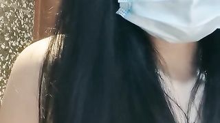 【69堂免费视频】炮机大黑牛伺候小少妇蒙上眼睛自慰  穿上开档黑丝口交  翘起极品美臀对着镜头  扶腰后入操的直叫受不了