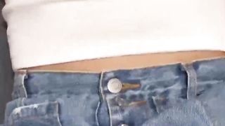 【69堂免费视频】优优   黑丝女仔短裤和金主啪啪