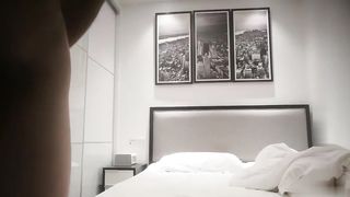 【69堂免费视频】千人斩探花搞完双飞炮友闹变扭再来一炮69口交