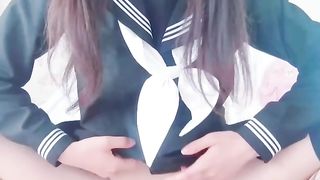 【69堂免费视频】K妹妹放学后被哥哥口射（黑过膝袜）