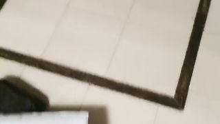 【69堂免费视频】黑丝极品美腿学妹_半脱网袜操多毛骚逼_冲刺一顿爆草