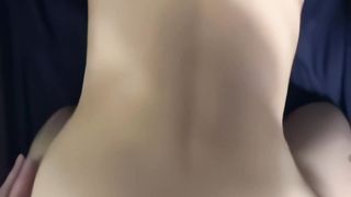 【69堂免费视频】性感女友纯情的眼神中透露的全是骚水