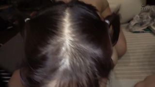 【69堂免费视频】和我一起坐夜车的，是一位正经的G罩杯正妹，正要参加入学考试