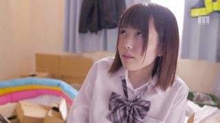 【69堂免费视频】过了很长一段时间我们又开始聊天，所以我们直接去她家做爱了！