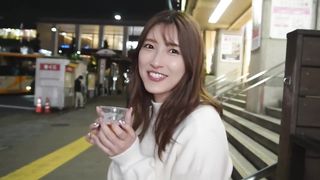 【69堂免费视频】随着她的进入和沉浸，彻底改变了她的纯真