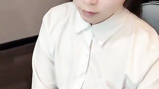 【69堂免费视频】后入JK眼镜少女