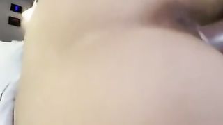 【69堂免费视频】小学妹被操的时候主动要求掐脖子！还是个反差小m呢