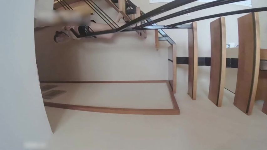 【69堂免费视频】松尾系列第一季：女友闺蜜的F_CUP诱惑