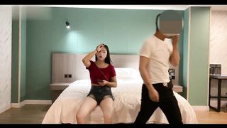 【69堂免费视频】兔牙美眉娇俏可爱换位深插内射溢出要吃紧急避孕药