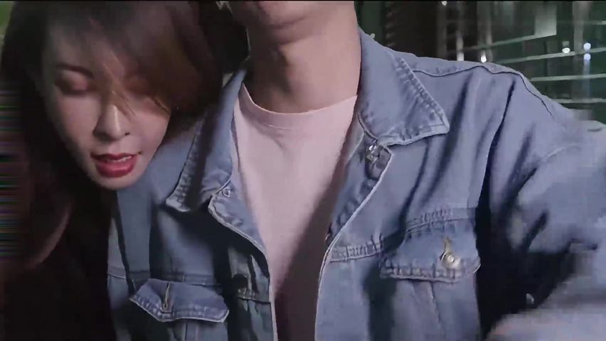 【69堂免费视频】喝醉后变身淫荡痴女 与男友兄弟高速骑车