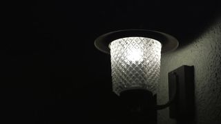 【69堂免费视频】一个恶魔女演员竟然想和这样的女人发生关系！1